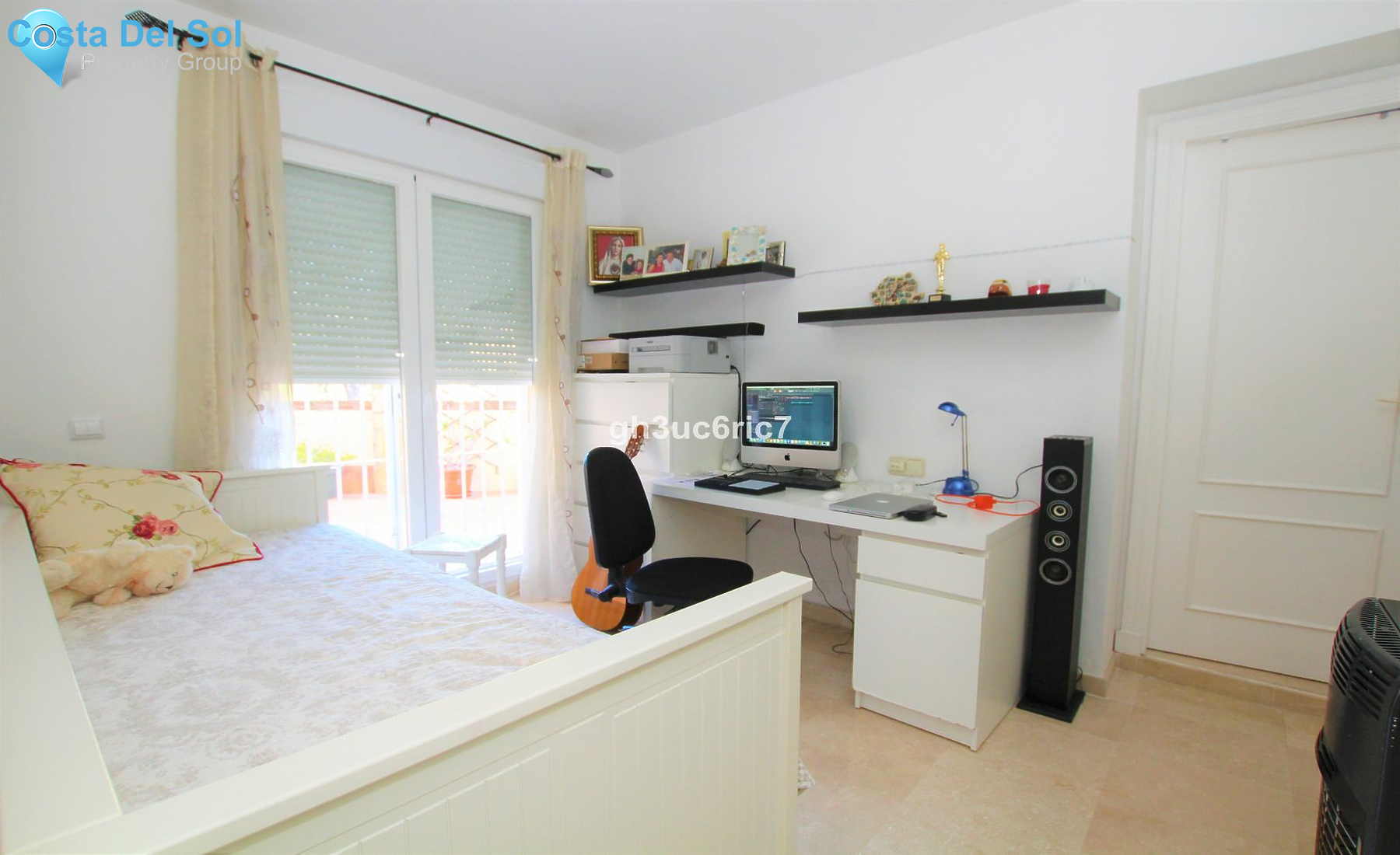 Semi-Detached House in Riviera del Sol-1177659