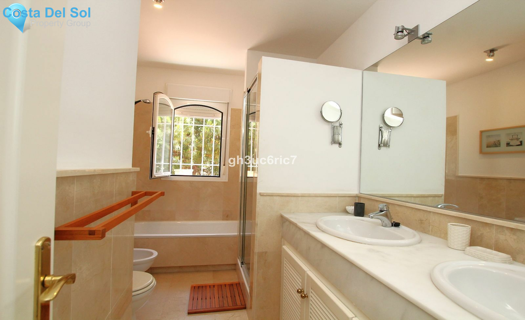 Semi-Detached House in Riviera del Sol-1392815