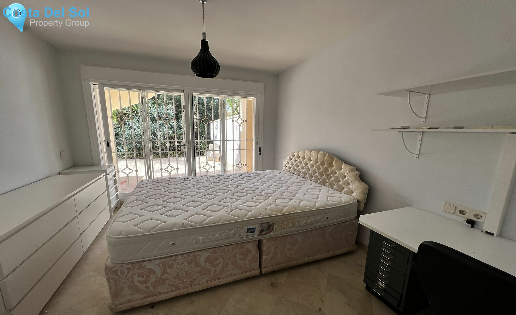 Semi-Detached House in Riviera del Sol-1547431