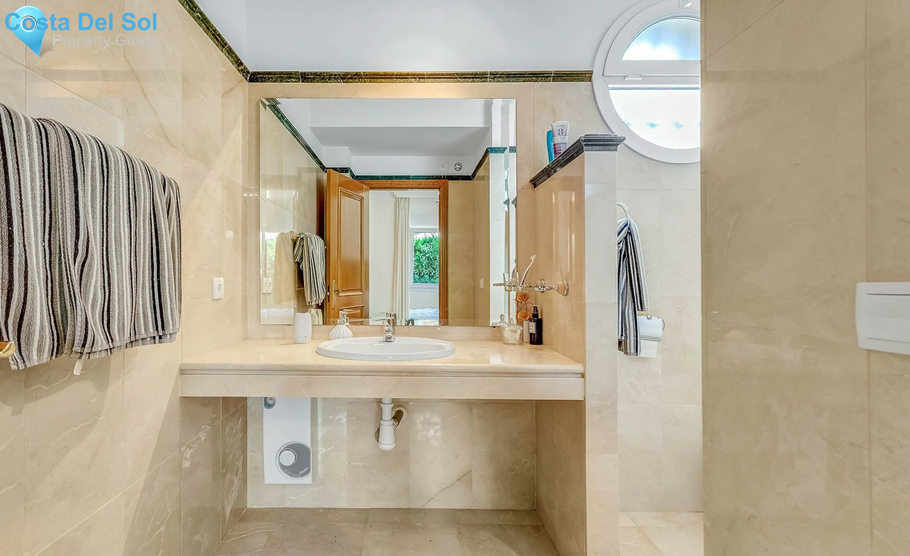 Semi-Detached House in Santa Clara-1280353