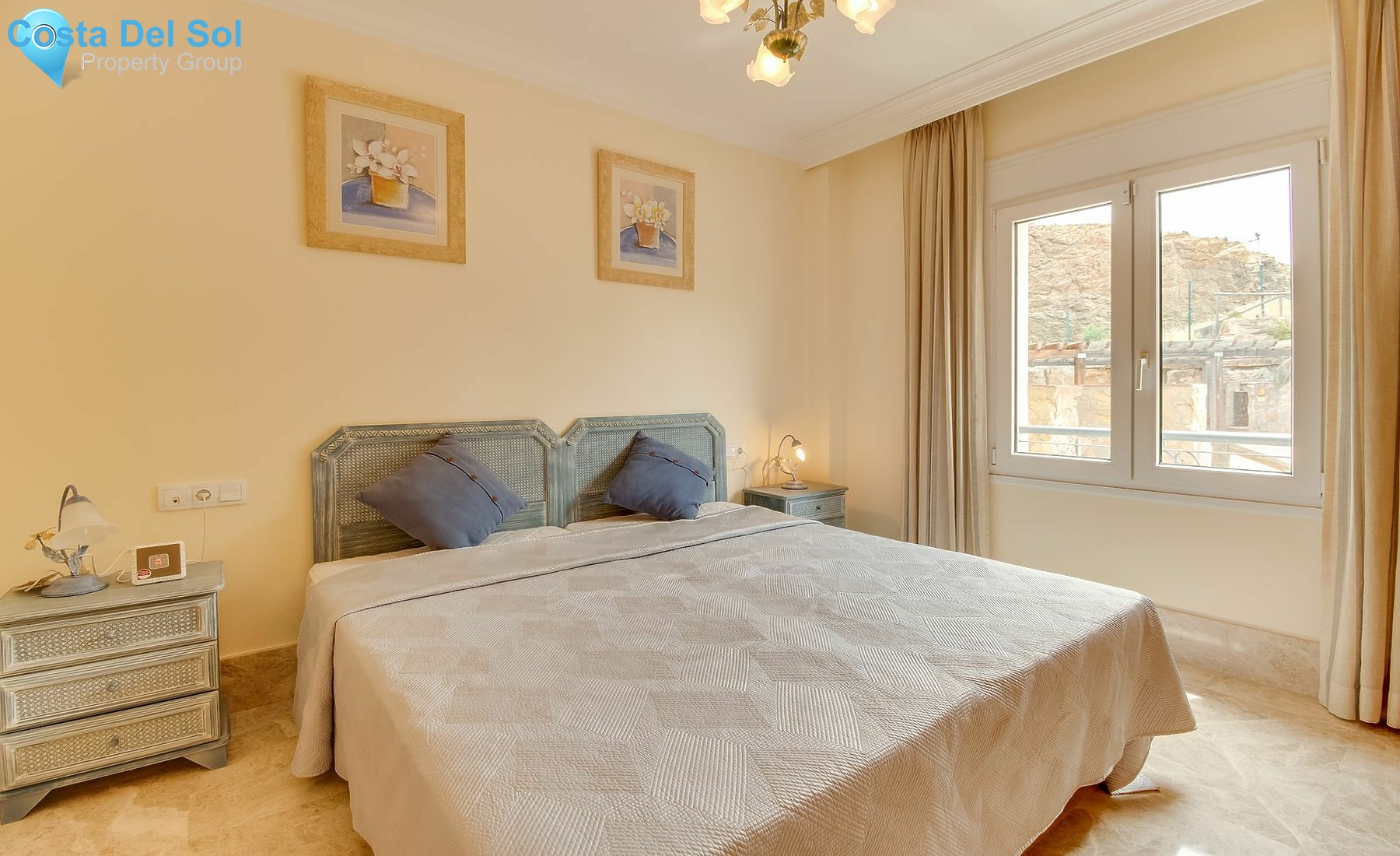 Semi-Detached House in Santa Clara-1147338