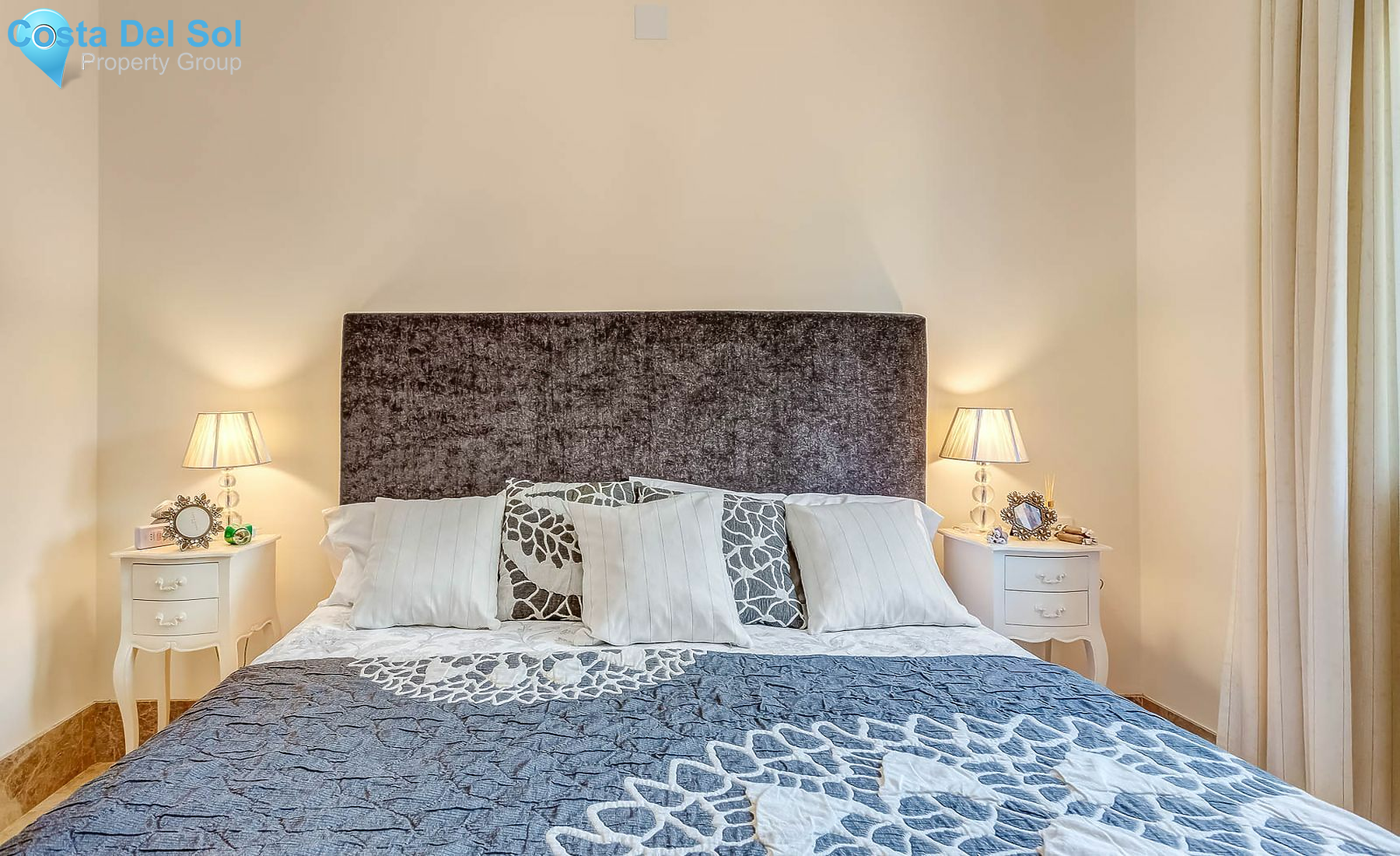 Semi-Detached House in Santa Clara-1198932