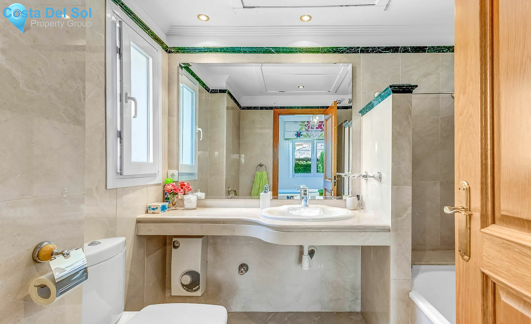 Semi-Detached House in Santa Clara-1198936