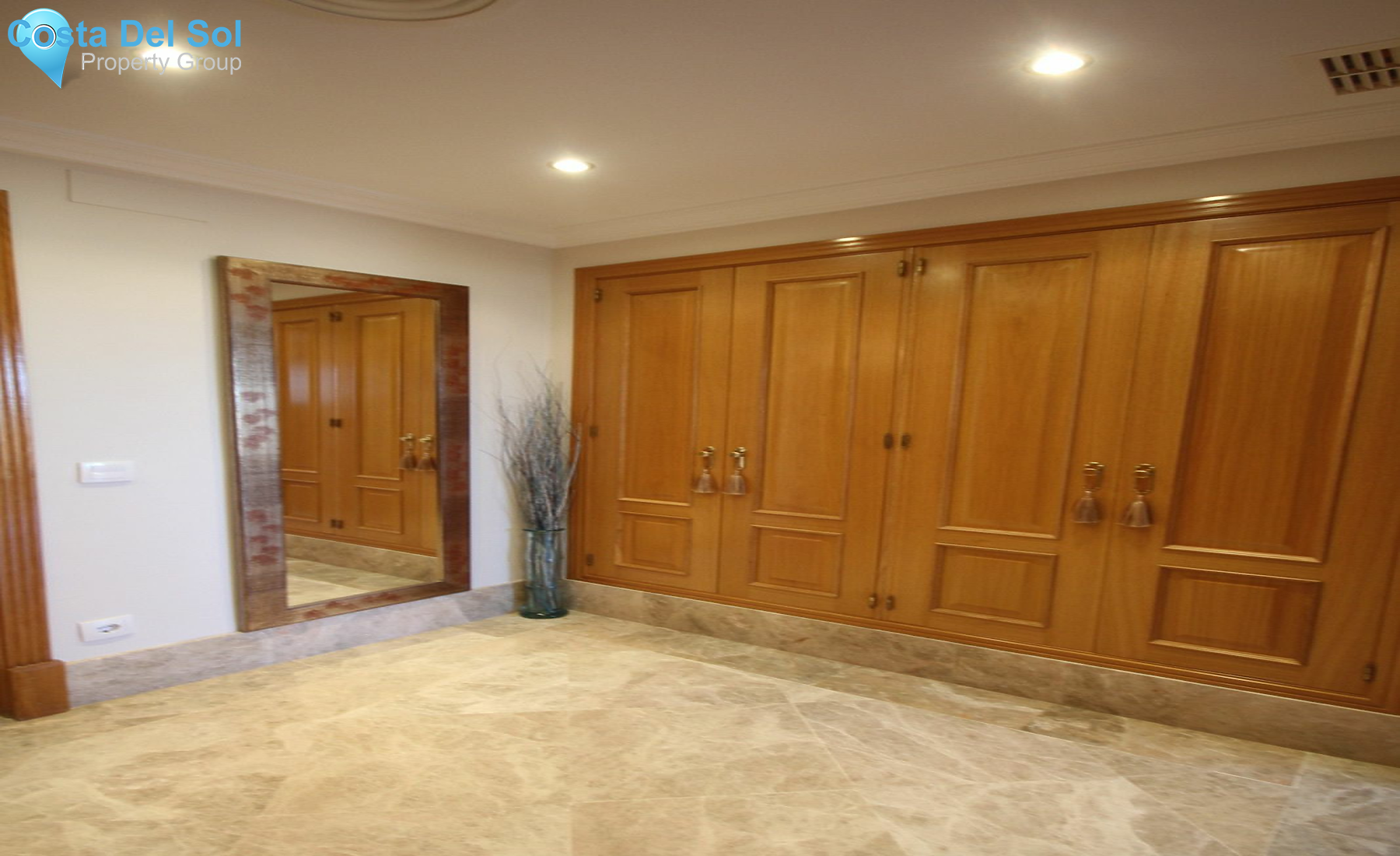 Semi-Detached House in Santa Clara-1224370