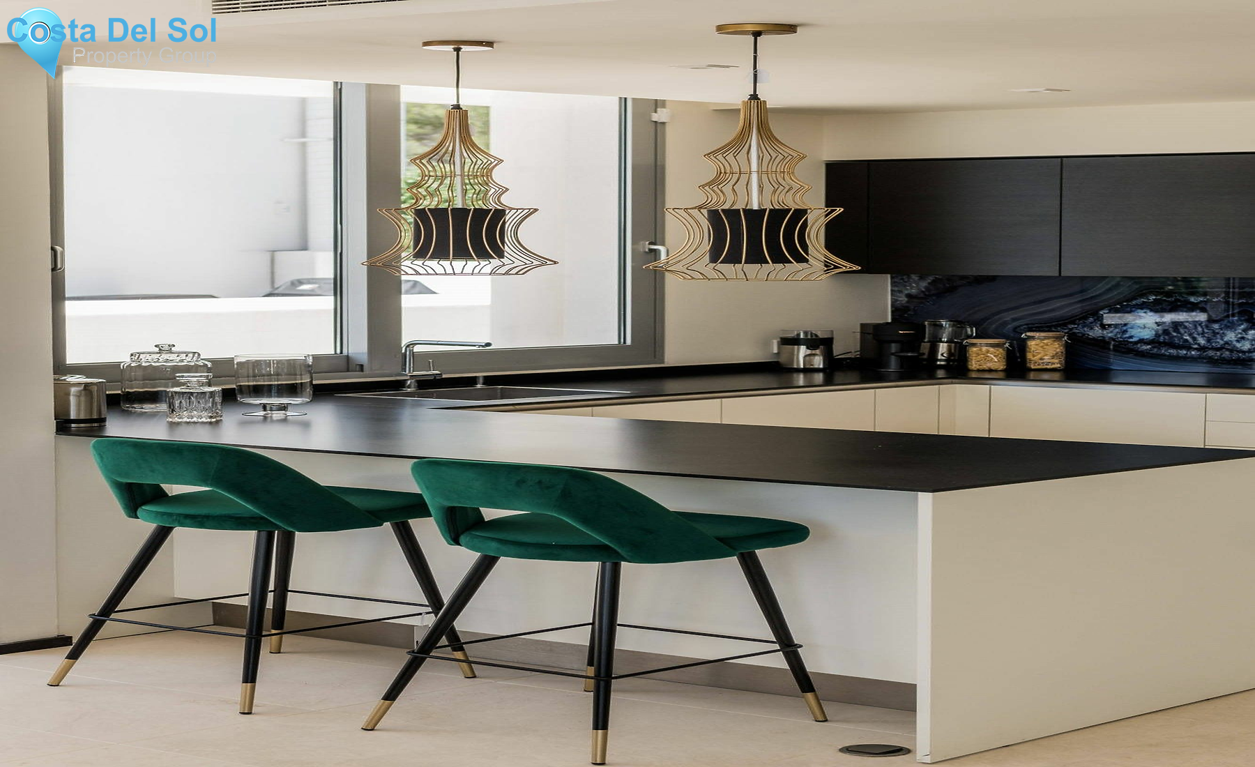 Semi-Detached House in Sierra Blanca-1191617