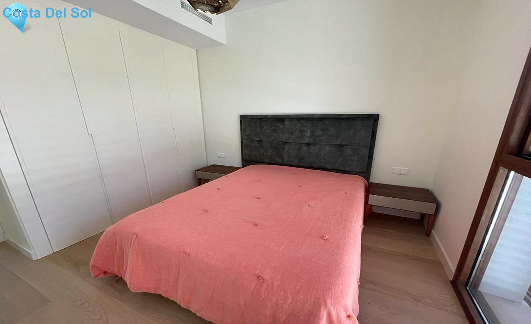 Semi-Detached House in The Golden Mile-1502732