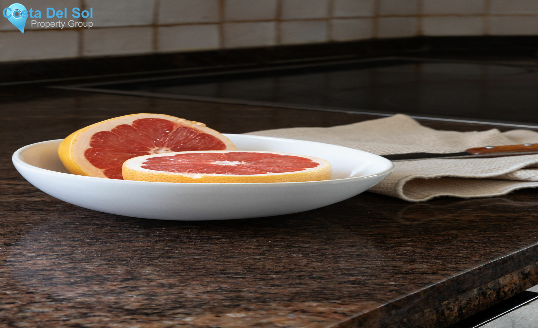 Semi-Detached House in The Golden Mile-1174309