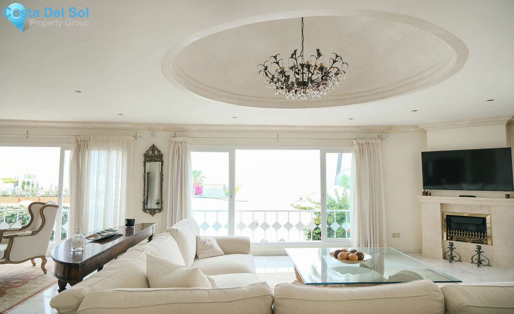 Semi-Detached House in The Golden Mile-1443437