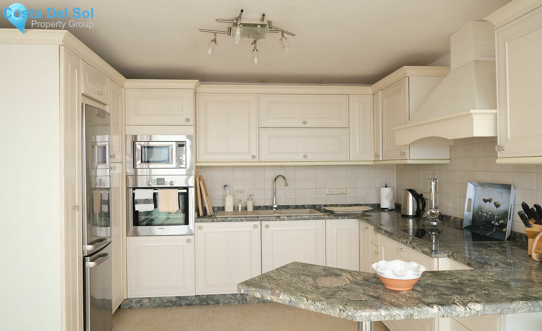 Semi-Detached House in The Golden Mile-1443440