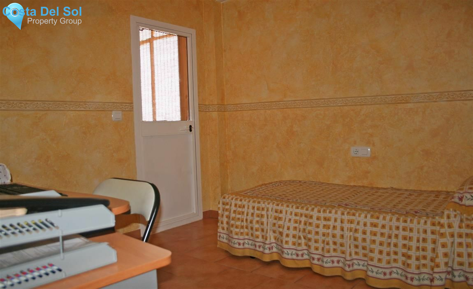 Top Floor Apartment in Alhaurín el Grande-1132501