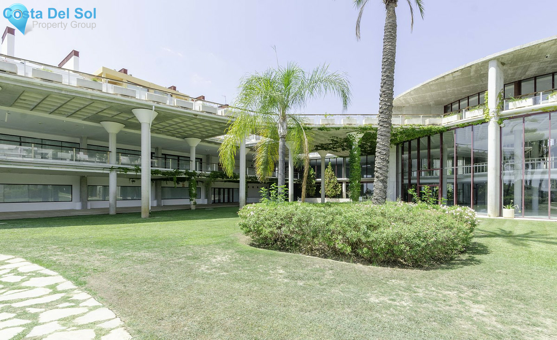 Top Floor Apartment in Benahavís-1412729