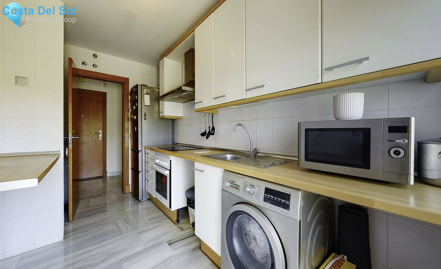 Top Floor Apartment in Benahavís-1412721