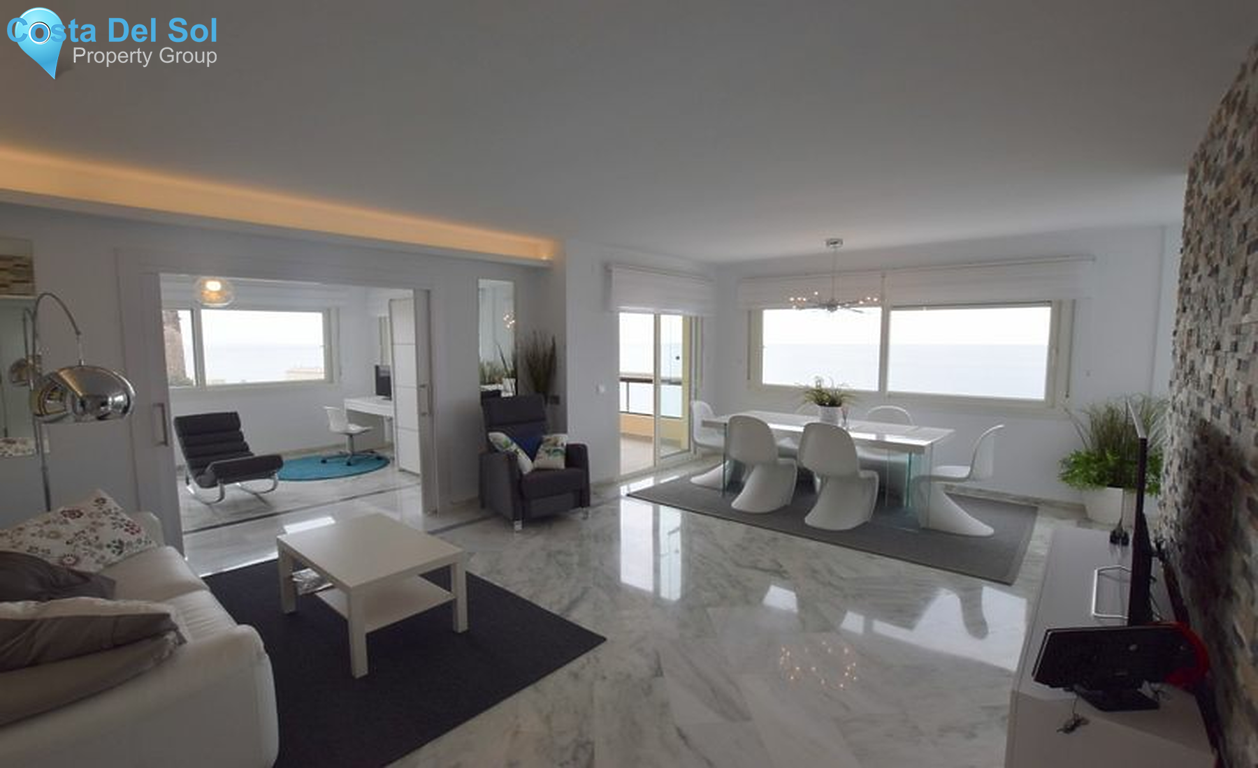 Top Floor Apartment in Benalmadena Costa-1228537