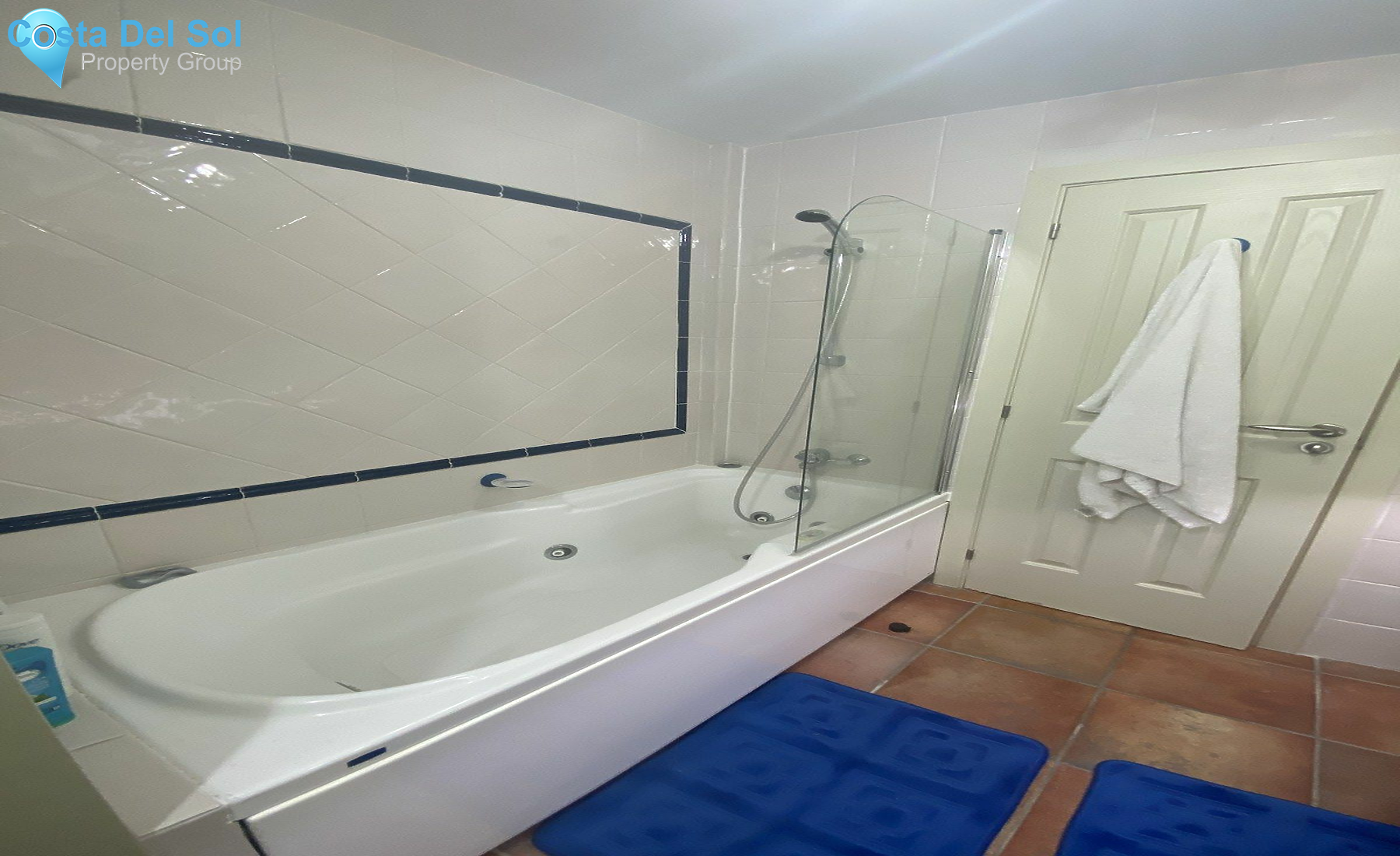 Top Floor Apartment in Benalmadena-1468474