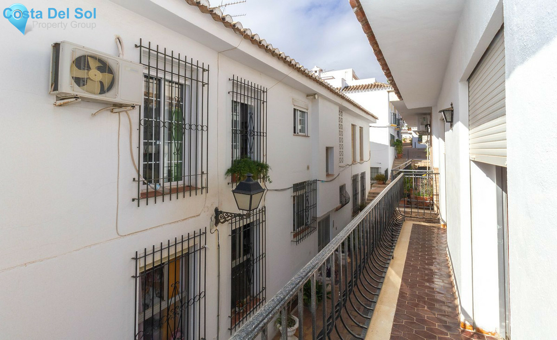 Top Floor Apartment in Benalmadena Pueblo-1404536