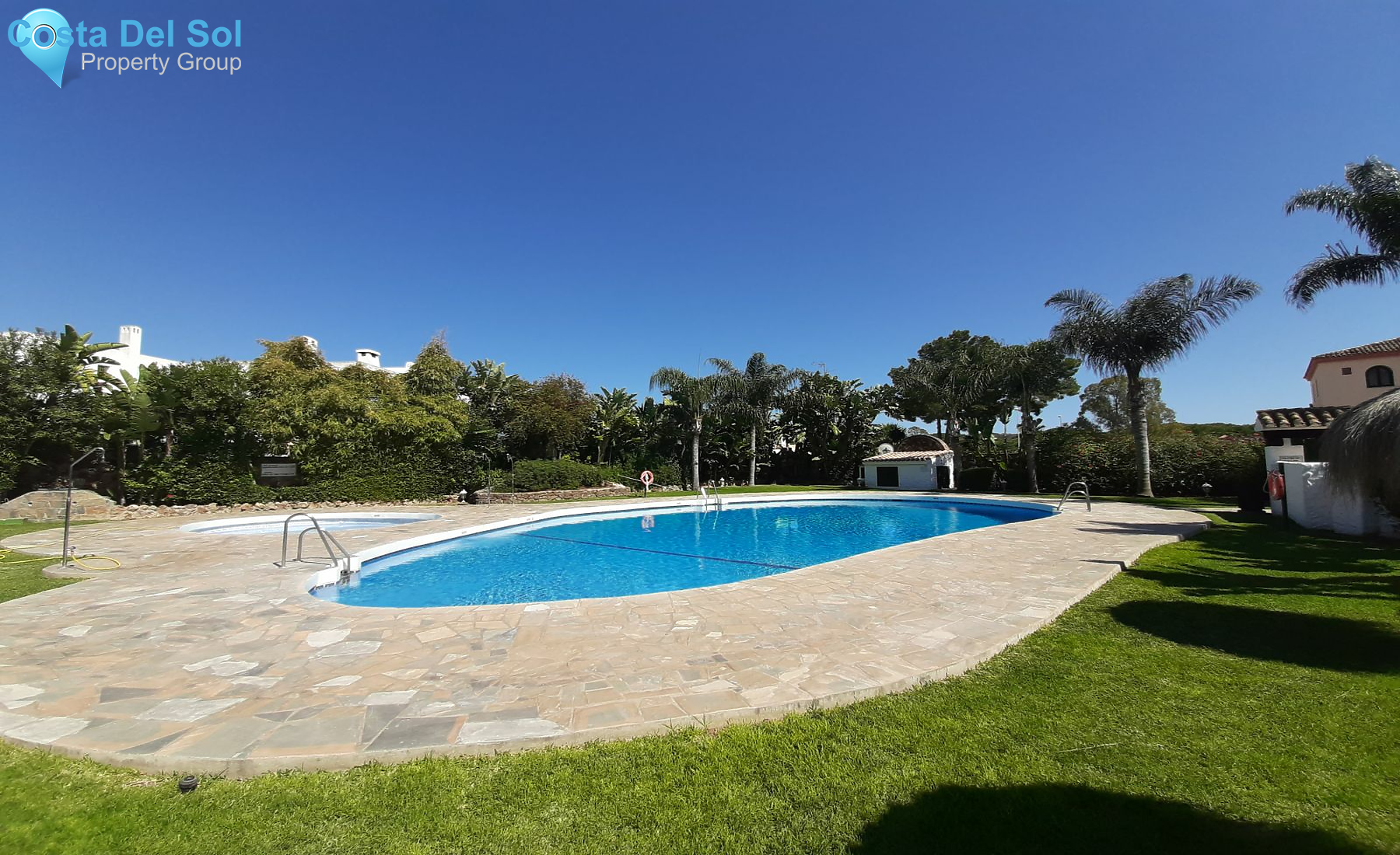 Top Floor Apartment in Benavista