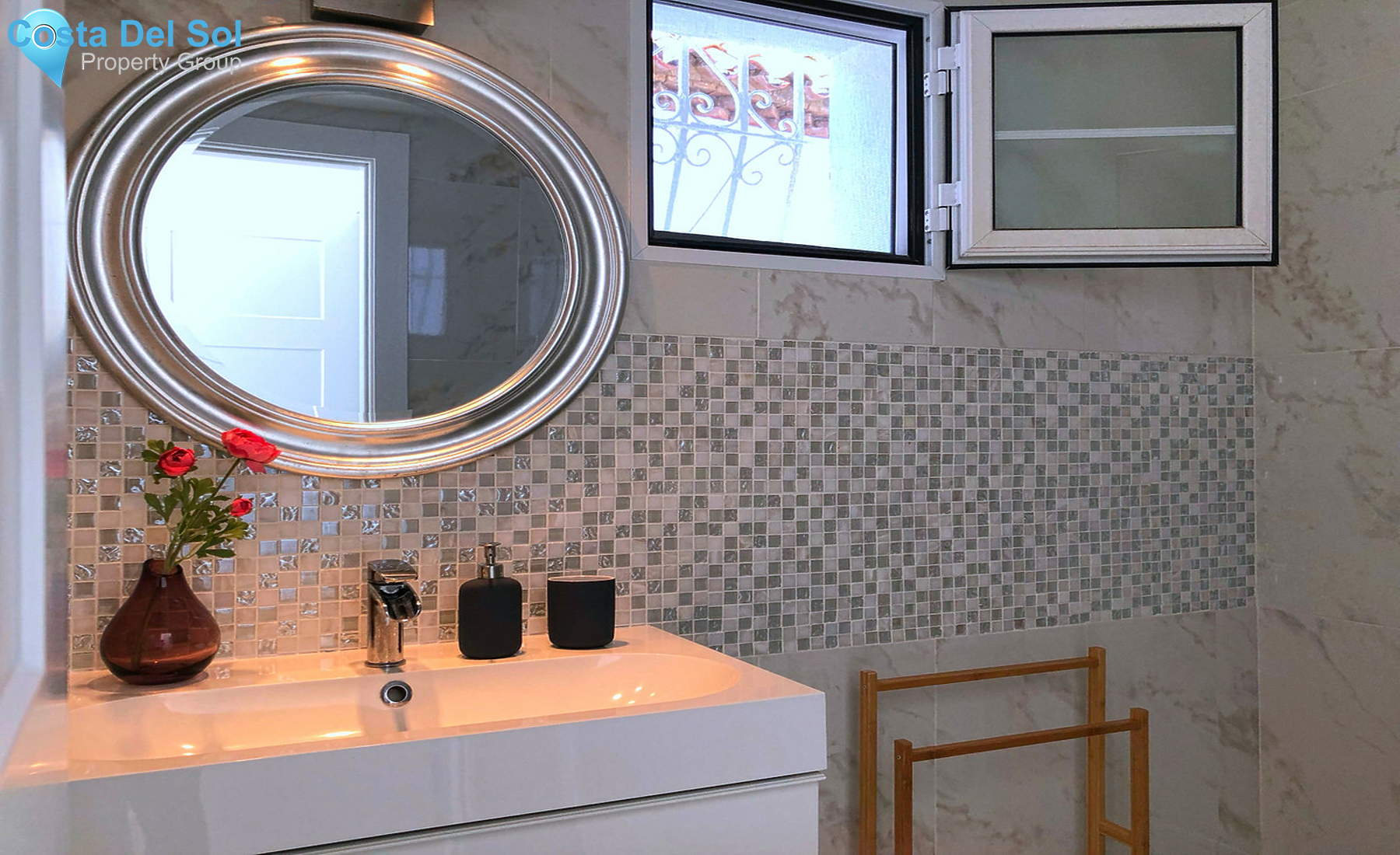 Top Floor Apartment in Calahonda-1313394