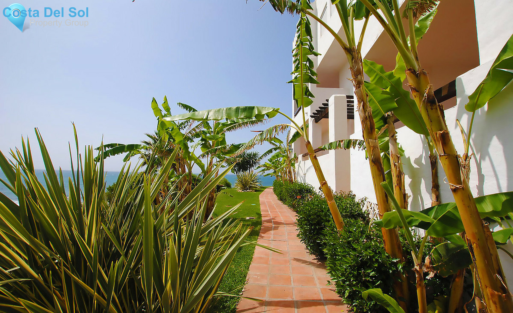 Top Floor Apartment in Calahonda-1313398