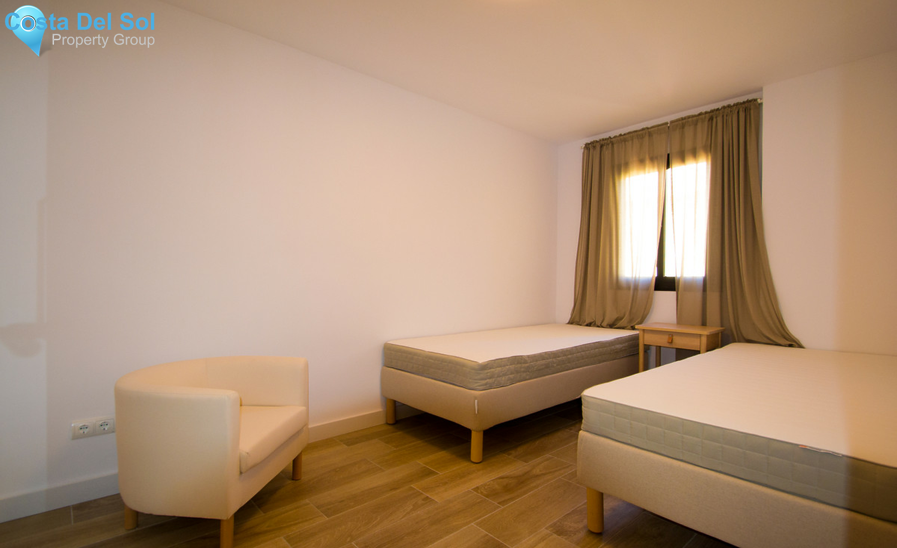 Top Floor Apartment in Calahonda-1338295