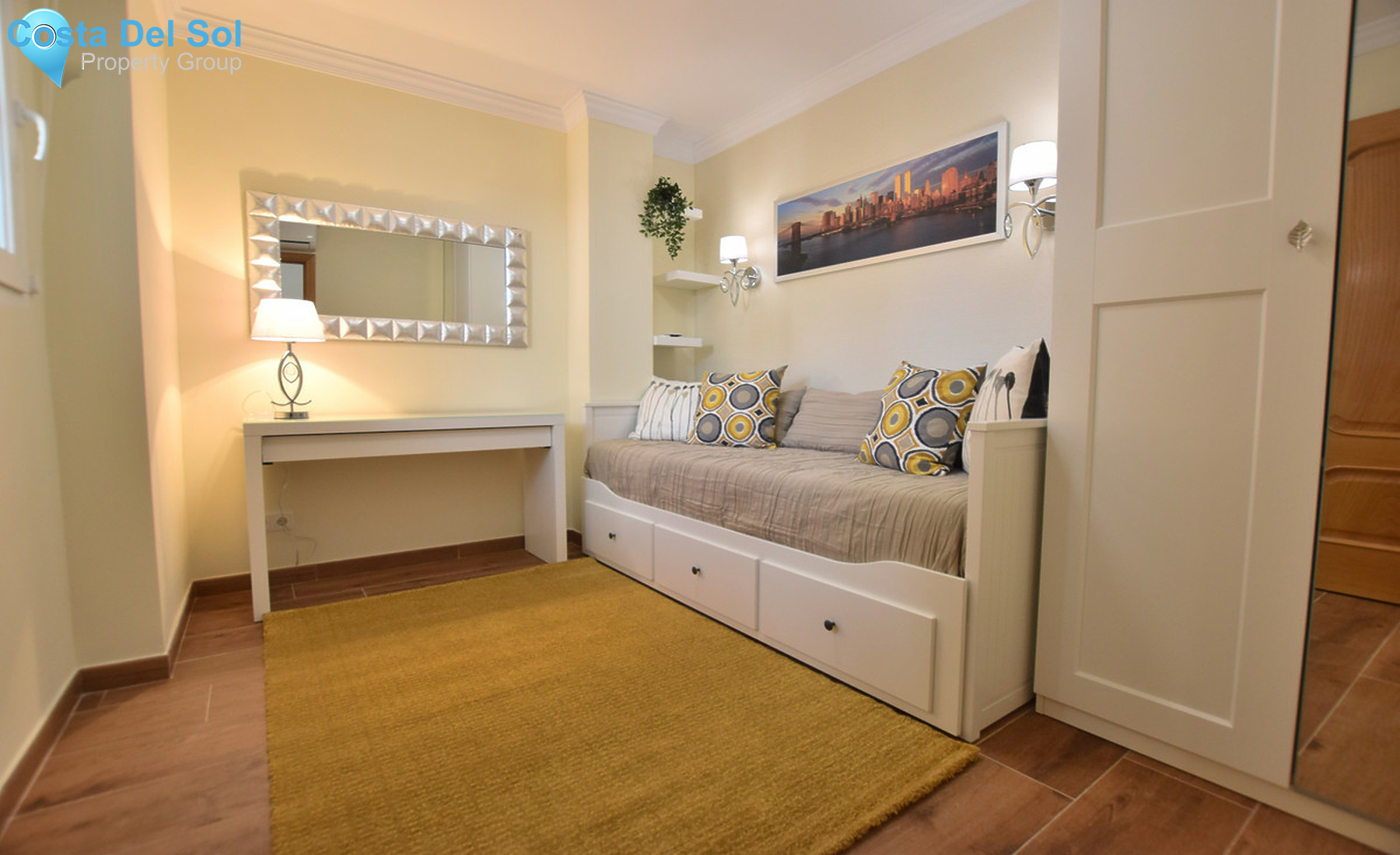 Top Floor Apartment in Calahonda-1431541