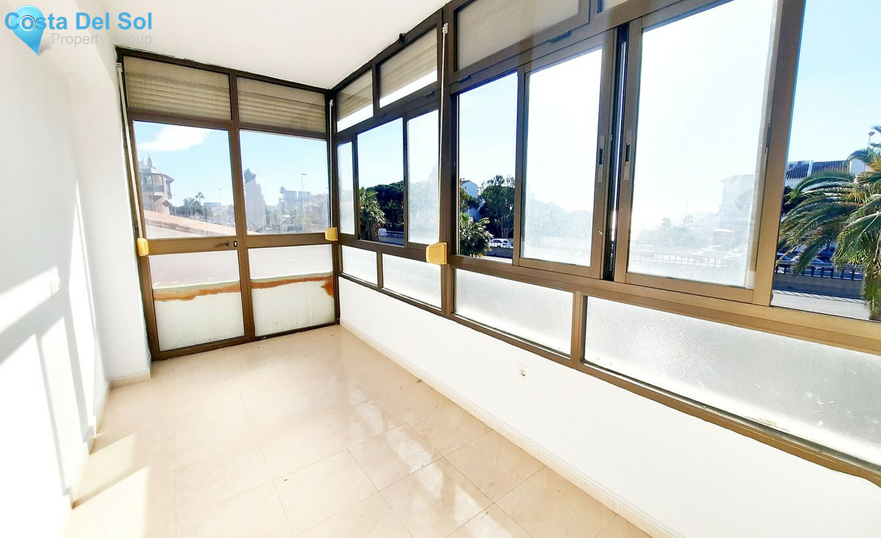Top Floor Apartment in Calahonda-1523802