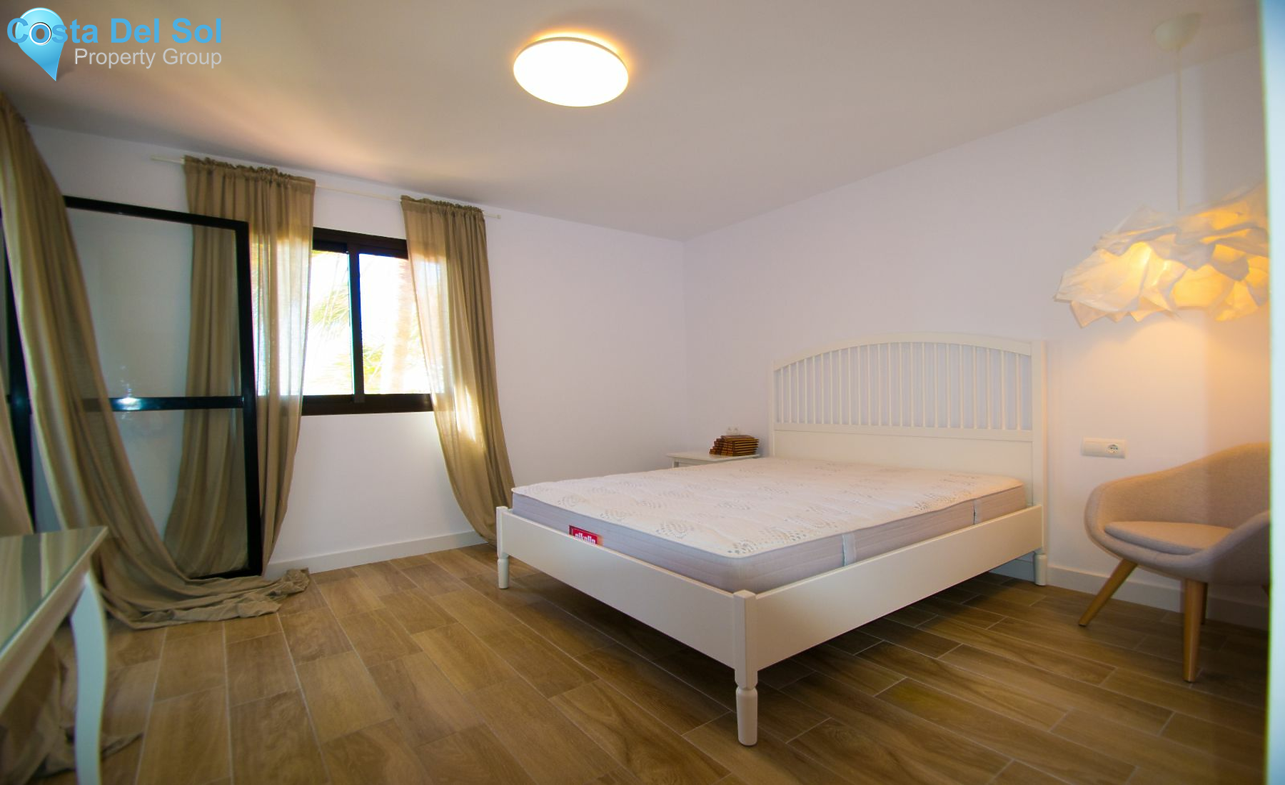 Top Floor Apartment in Calahonda-1170122