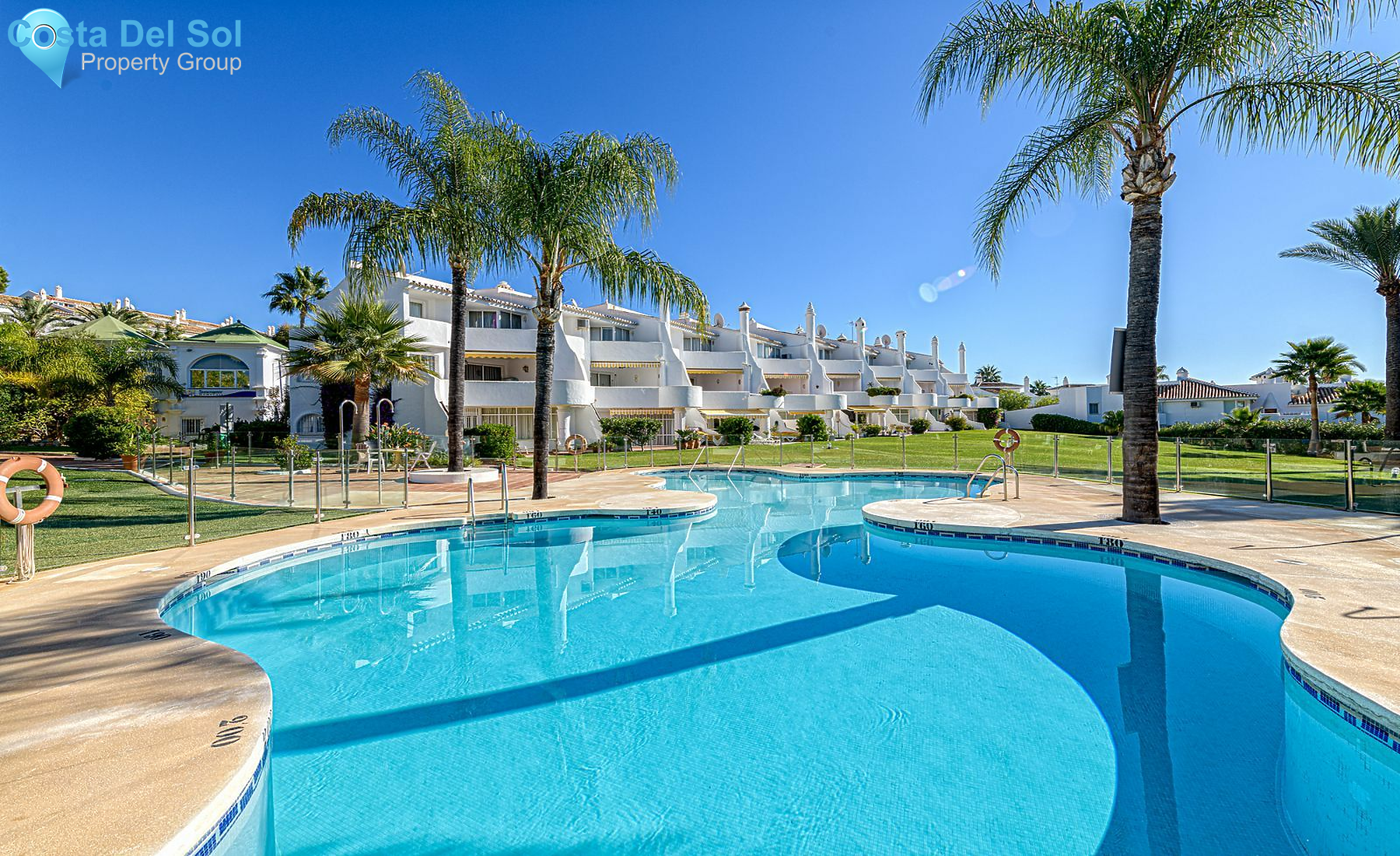Top Floor Apartment in Calahonda-1450209
