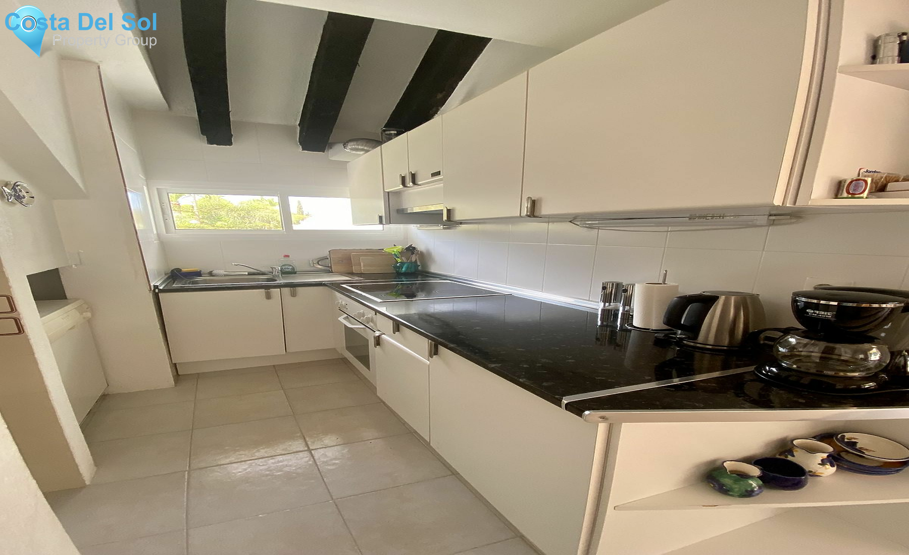 Top Floor Apartment in Calahonda-1450200
