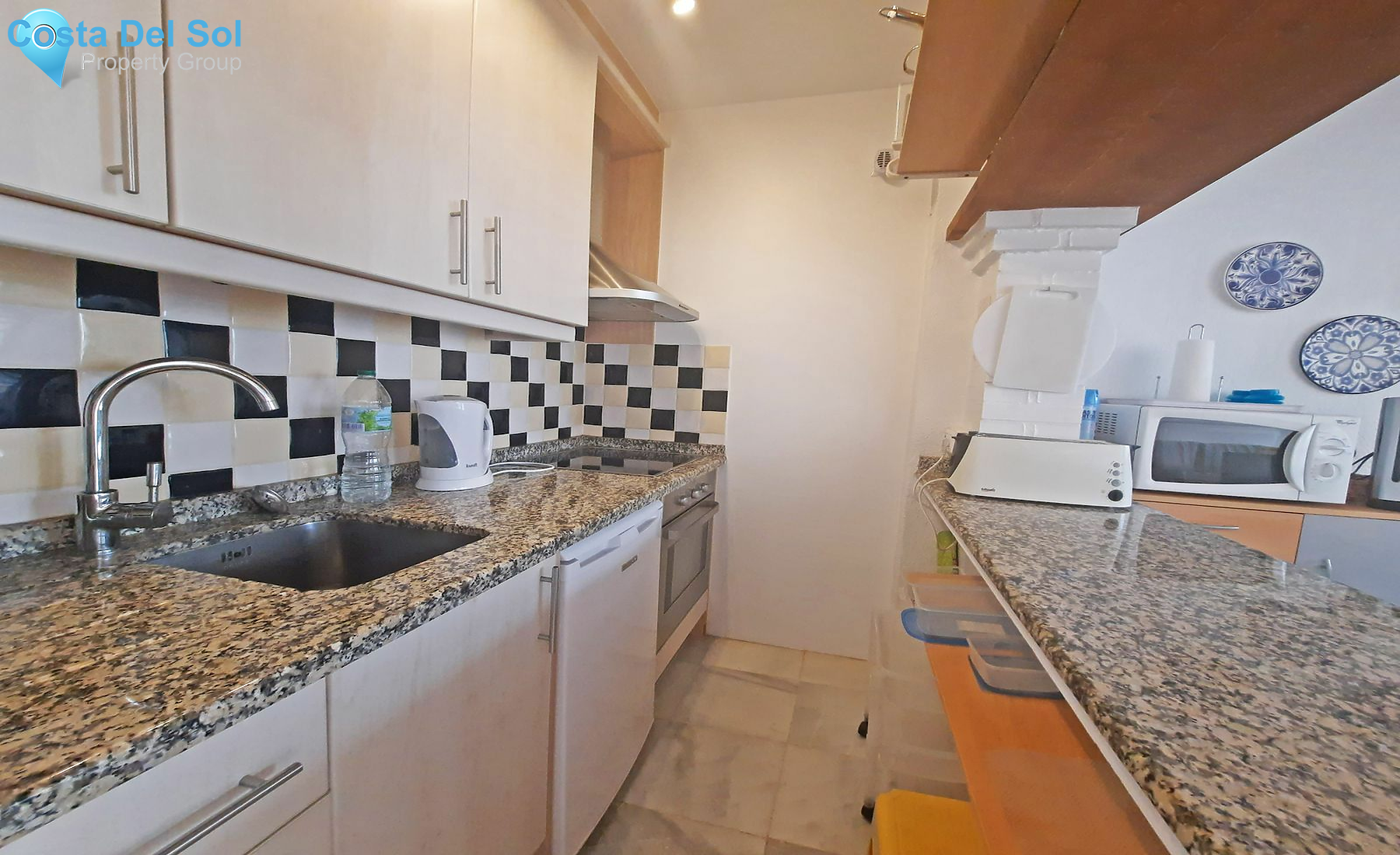 Top Floor Apartment in Calahonda-1470458