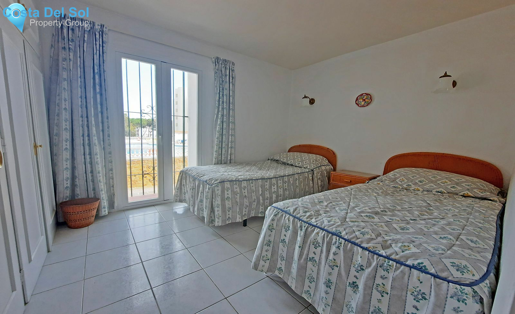 Top Floor Apartment in Calahonda-1470460