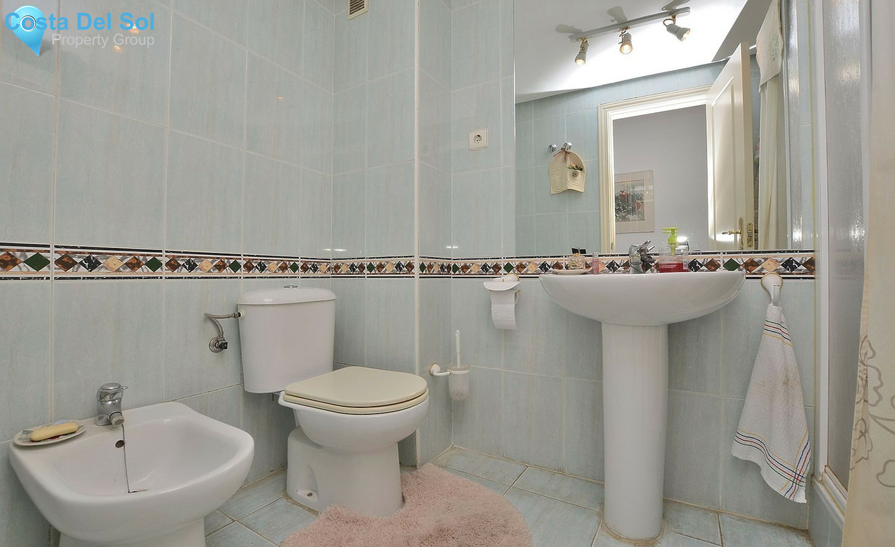 Top Floor Apartment in El Pinillo-1540471