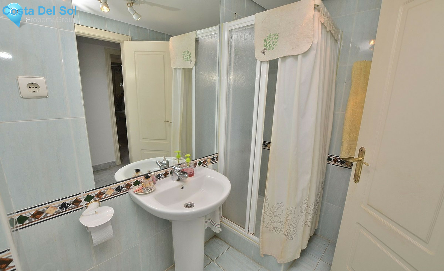 Top Floor Apartment in El Pinillo-1540472