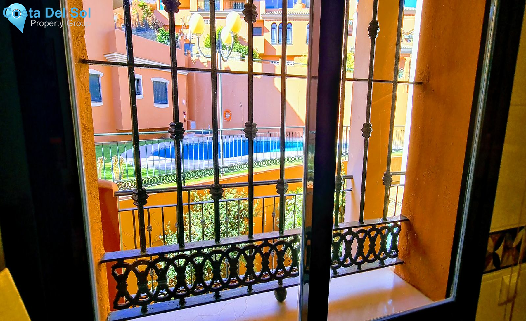 Top Floor Apartment in Elviria-1161793