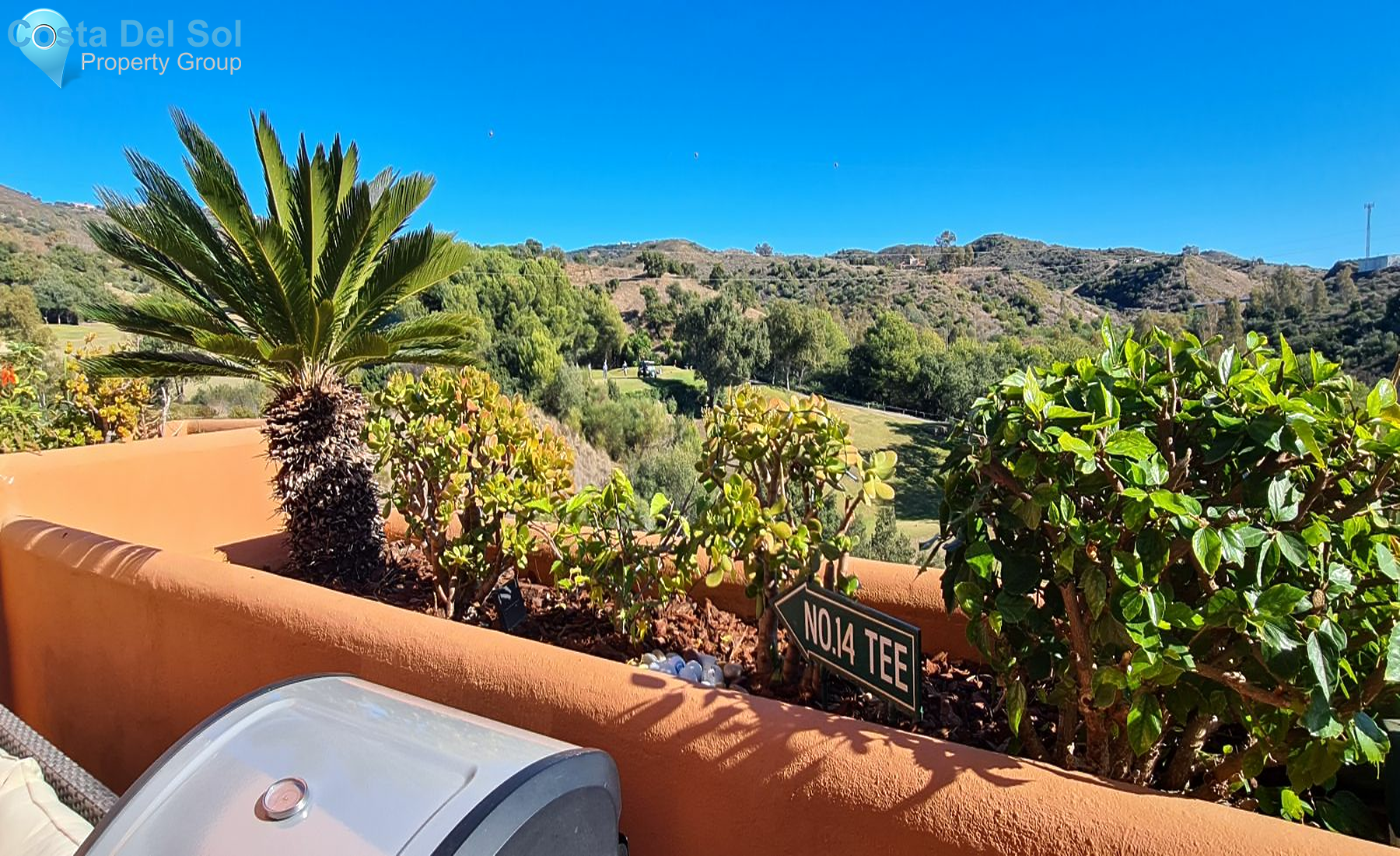 Top Floor Apartment in Elviria-1161785