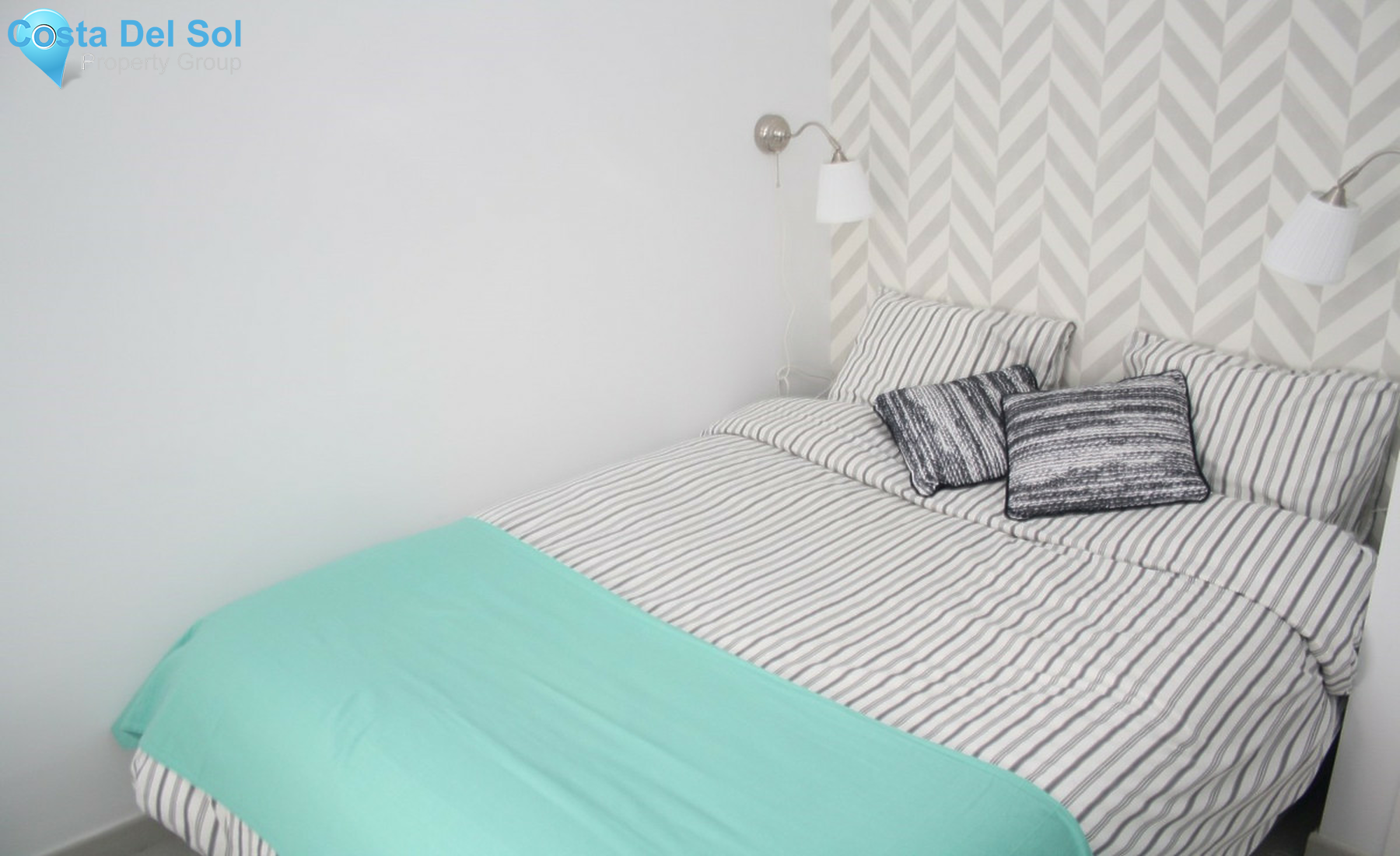 Top Floor Apartment in Estepona-691427