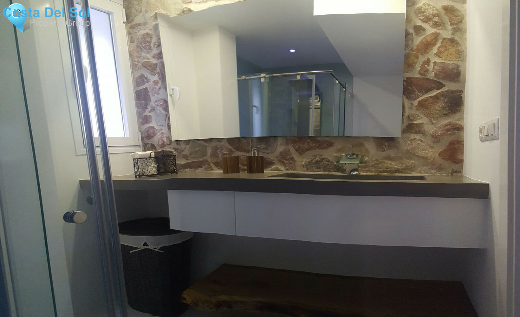 Top Floor Apartment in Estepona-1285455