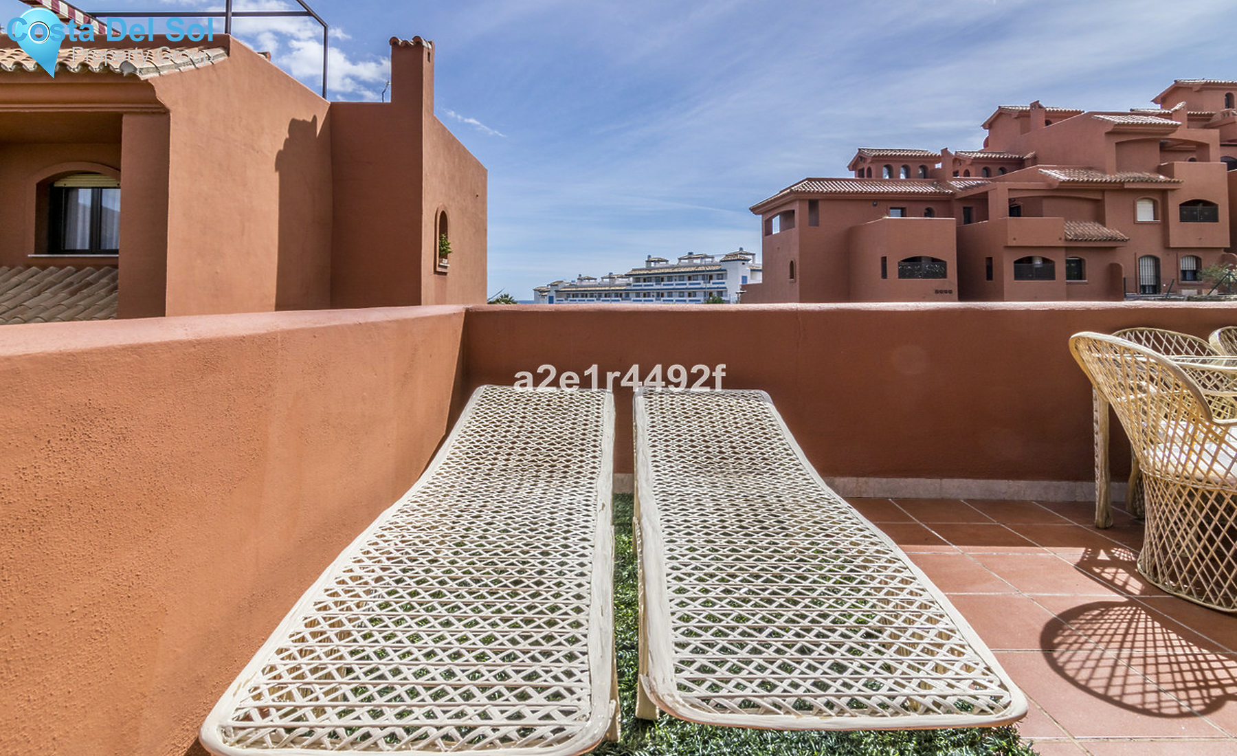 Top Floor Apartment in Estepona-1297131