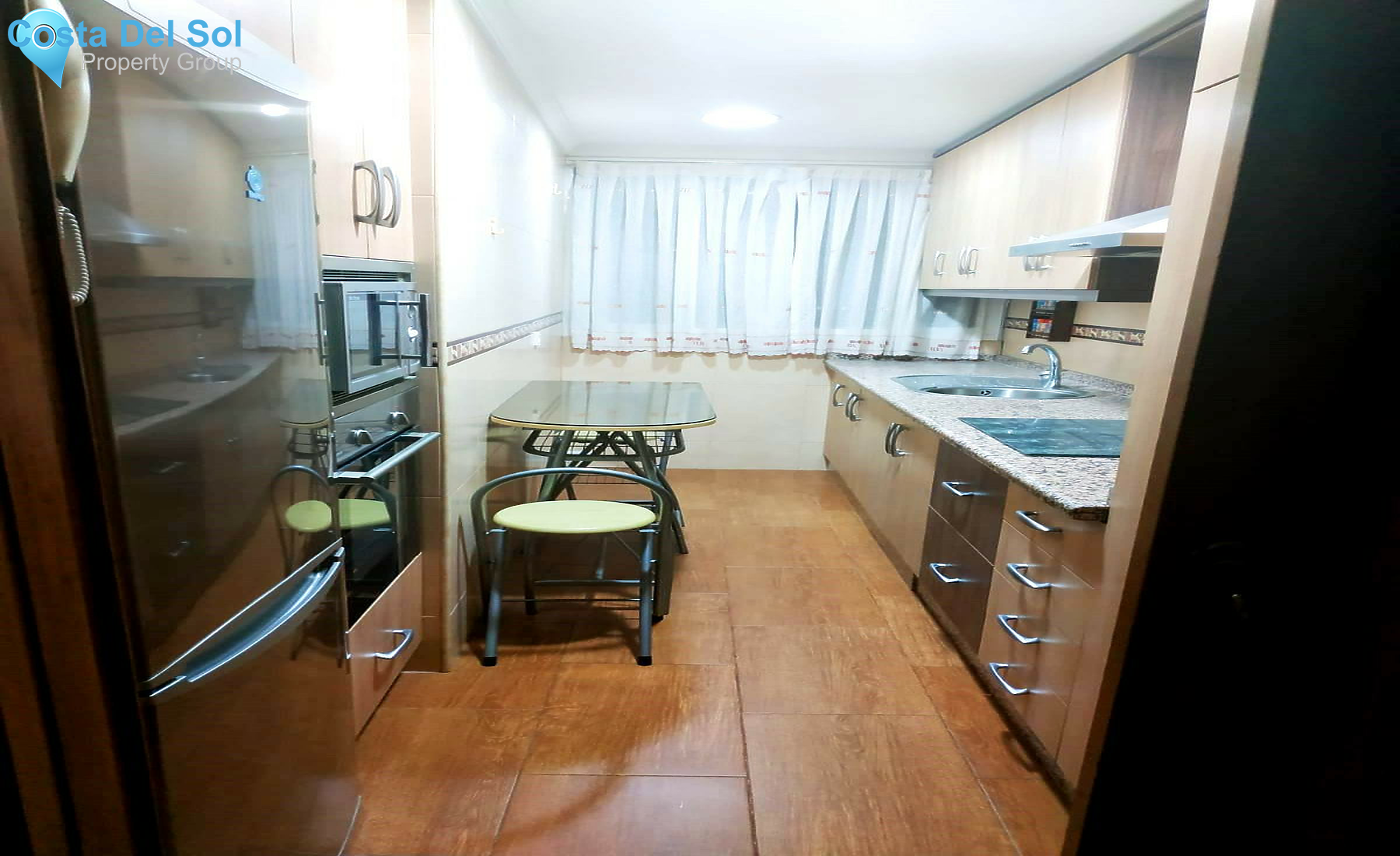 Top Floor Apartment in Estepona-1322462