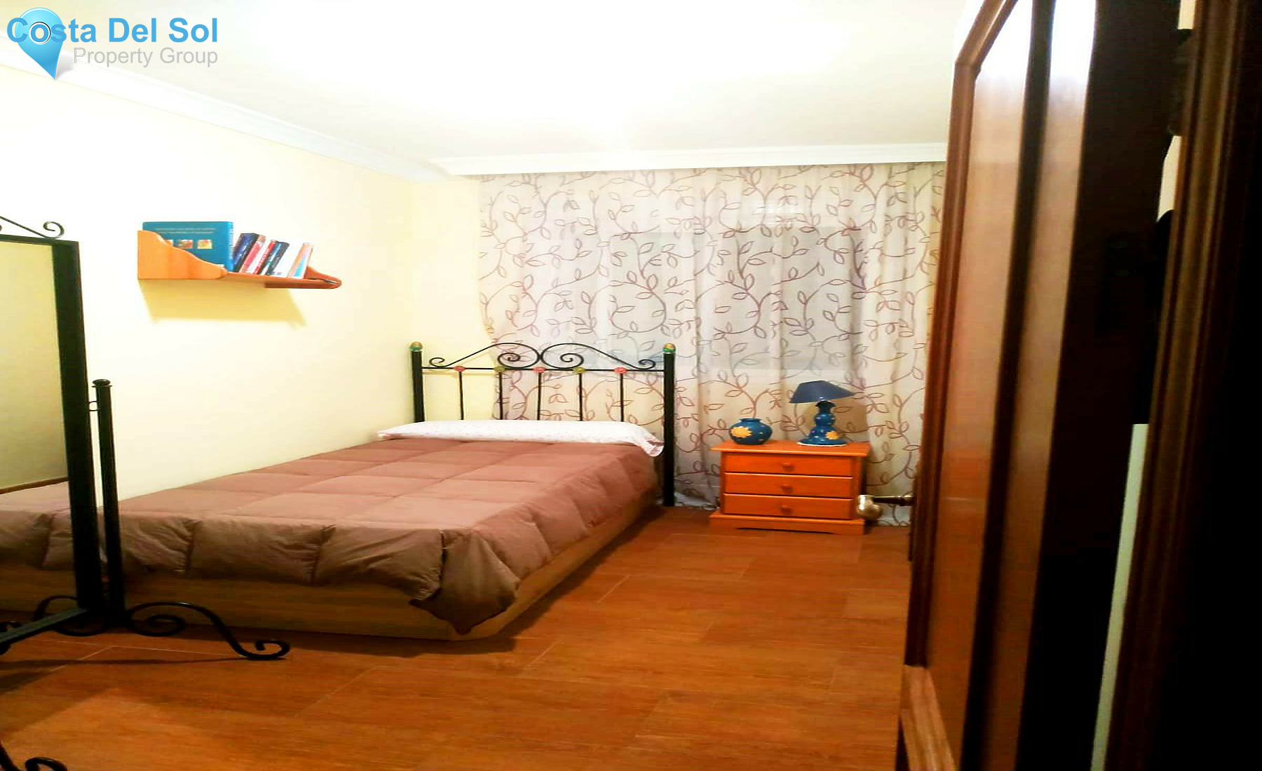 Top Floor Apartment in Estepona-1322455