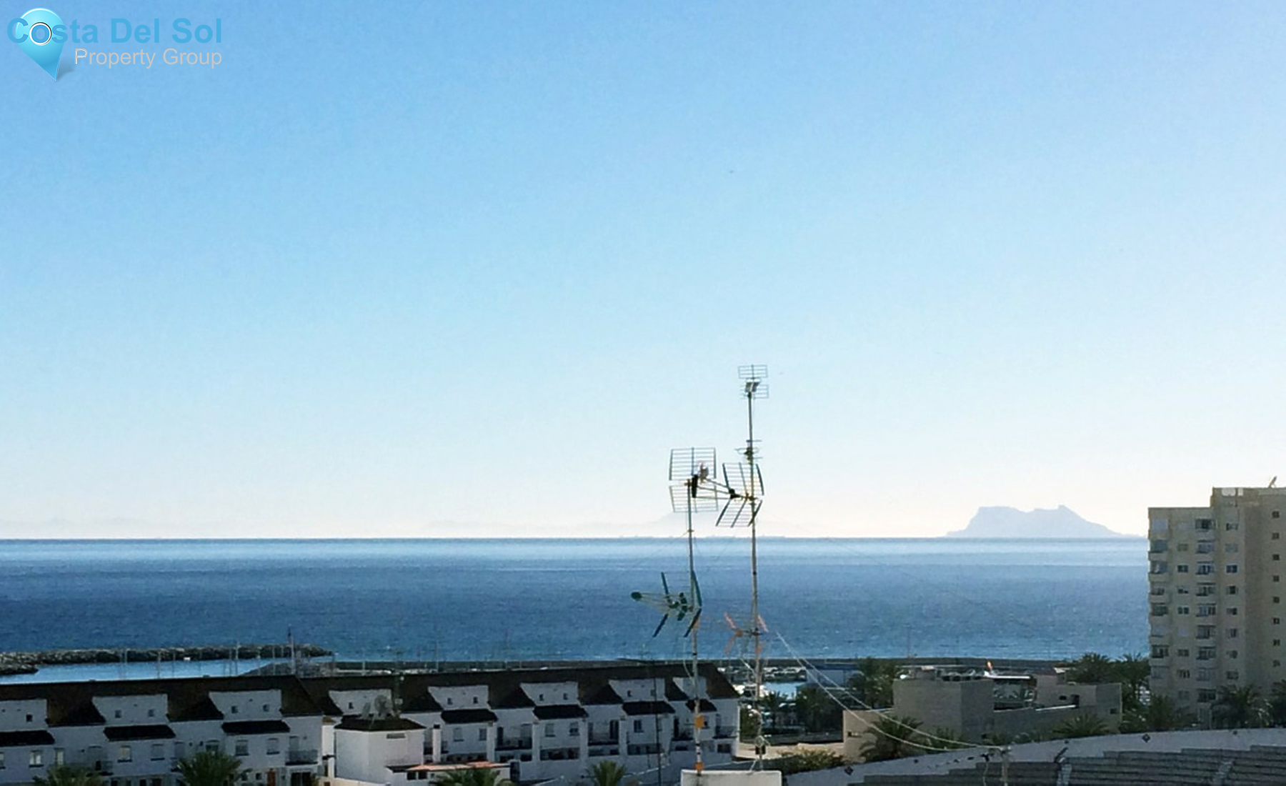 Top Floor Apartment in Estepona