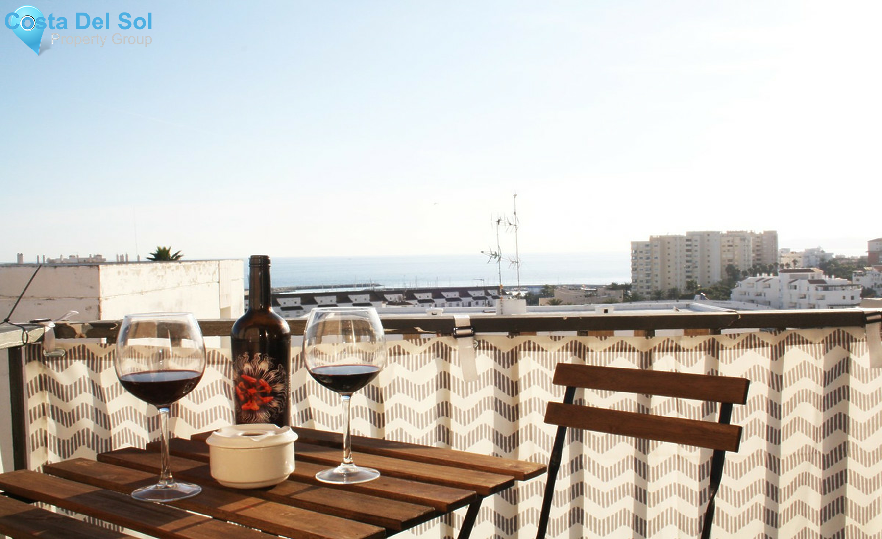 Top Floor Apartment in Estepona-1324548