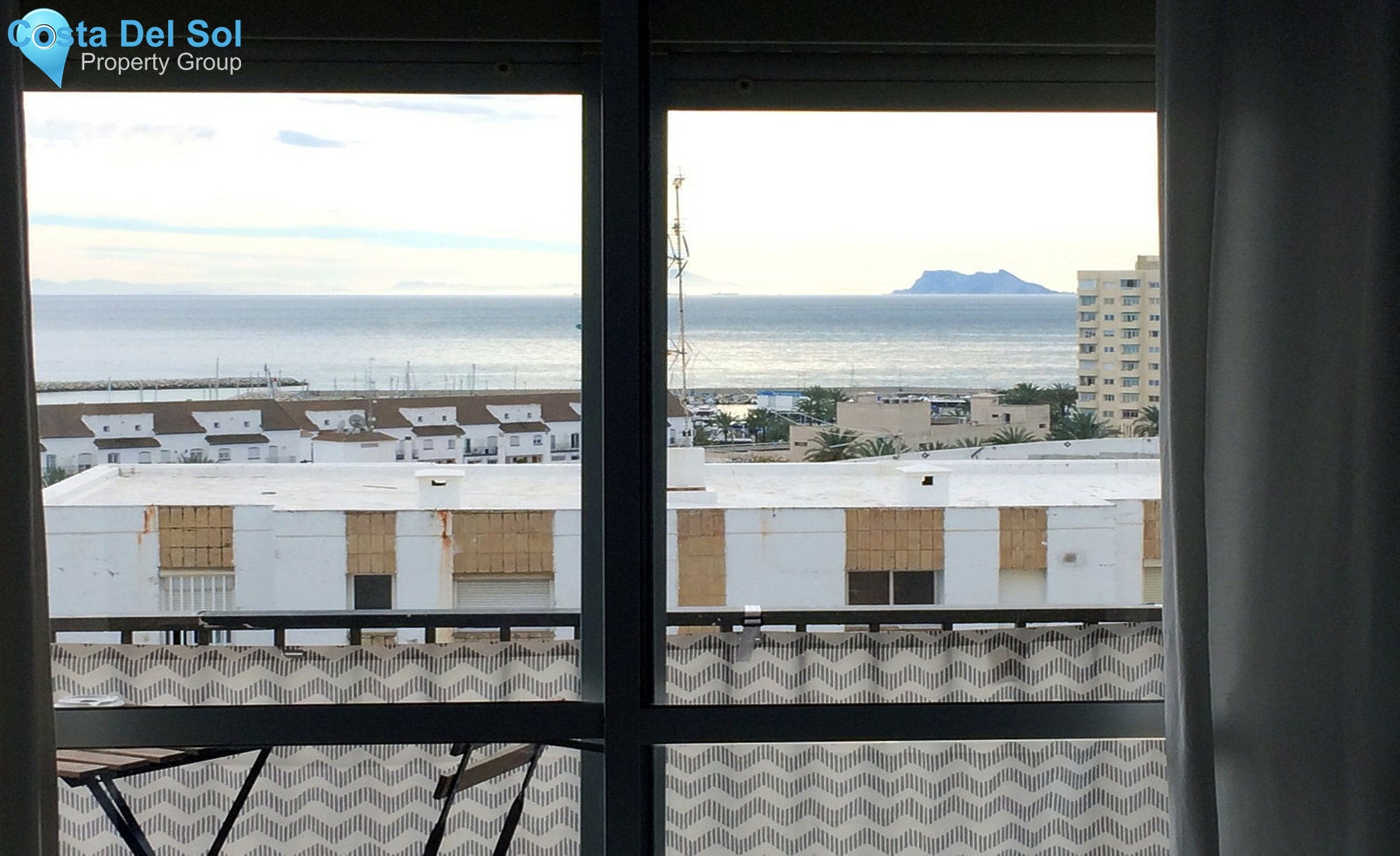 Top Floor Apartment in Estepona-1324549