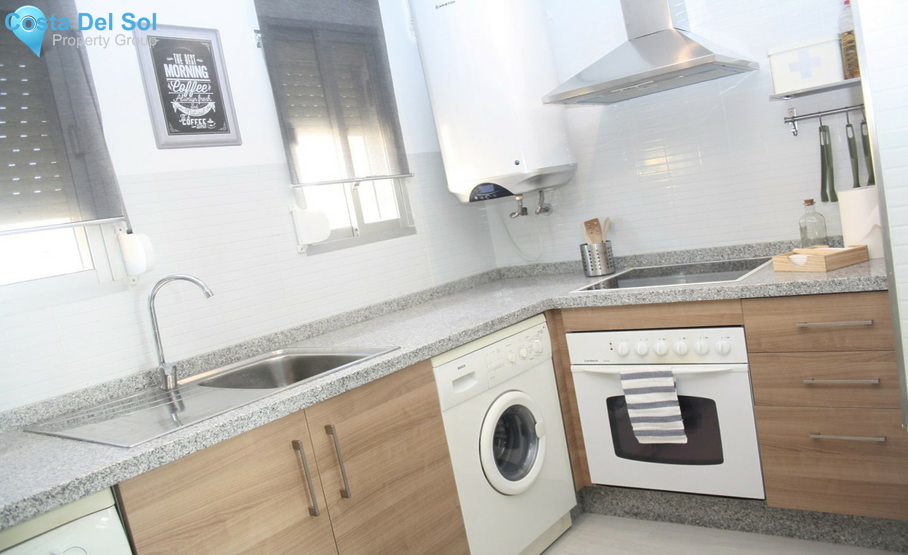 Top Floor Apartment in Estepona-1324539