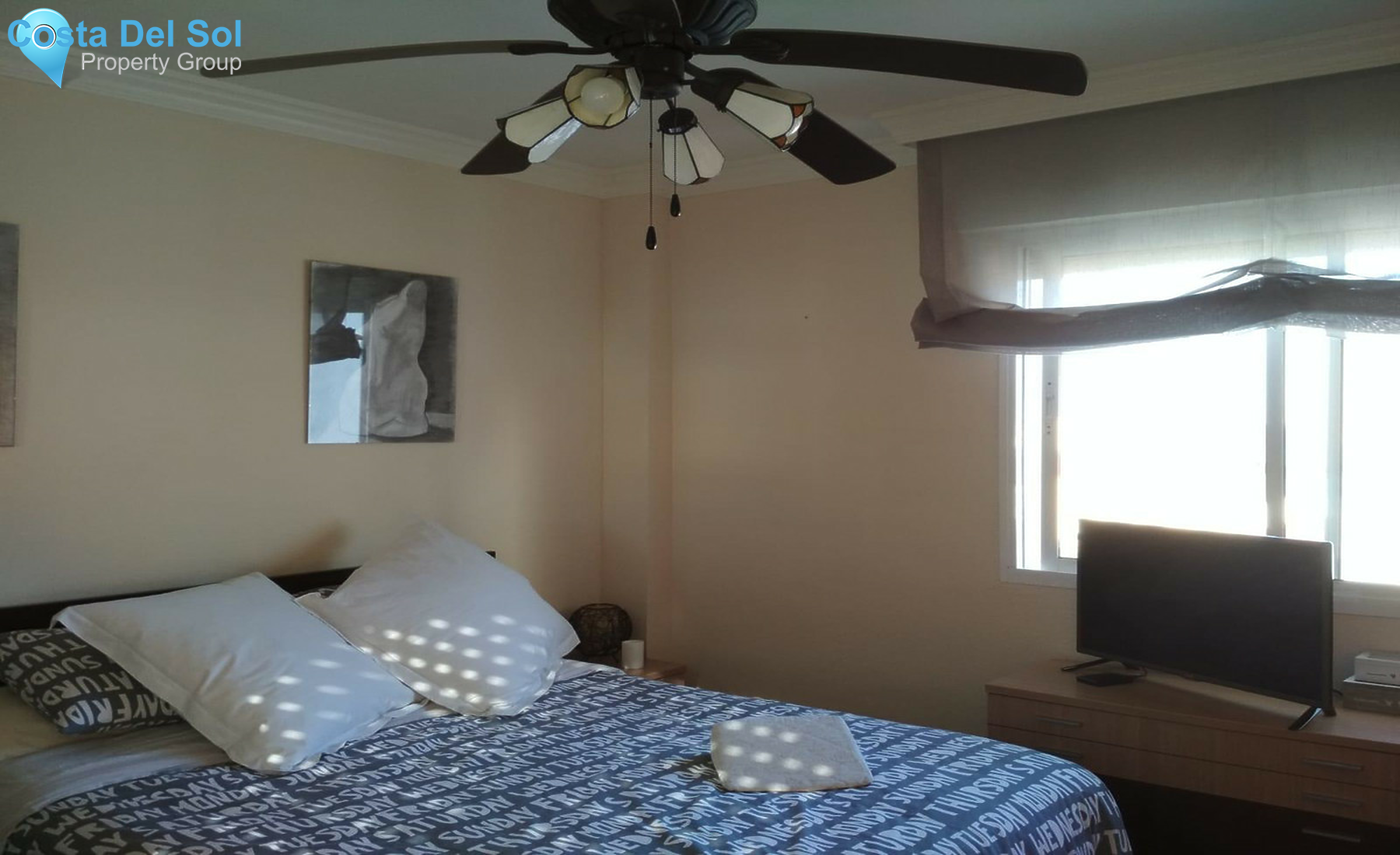 Top Floor Apartment in Estepona-1355995