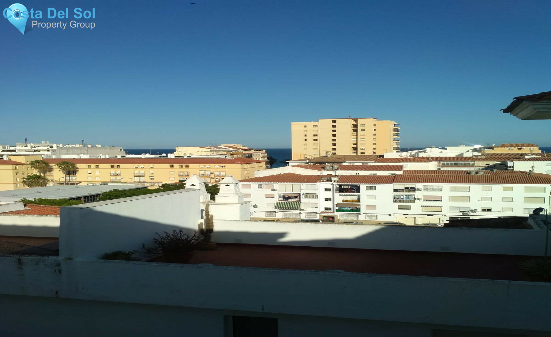 Top Floor Apartment in Estepona-1355978