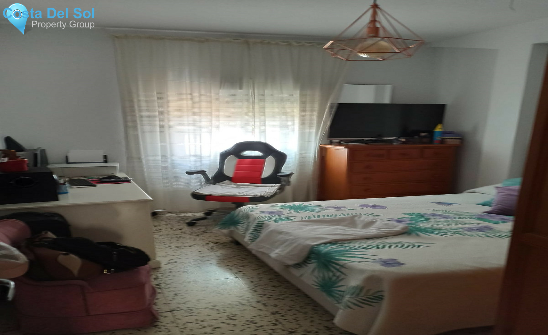 Top Floor Apartment in Estepona