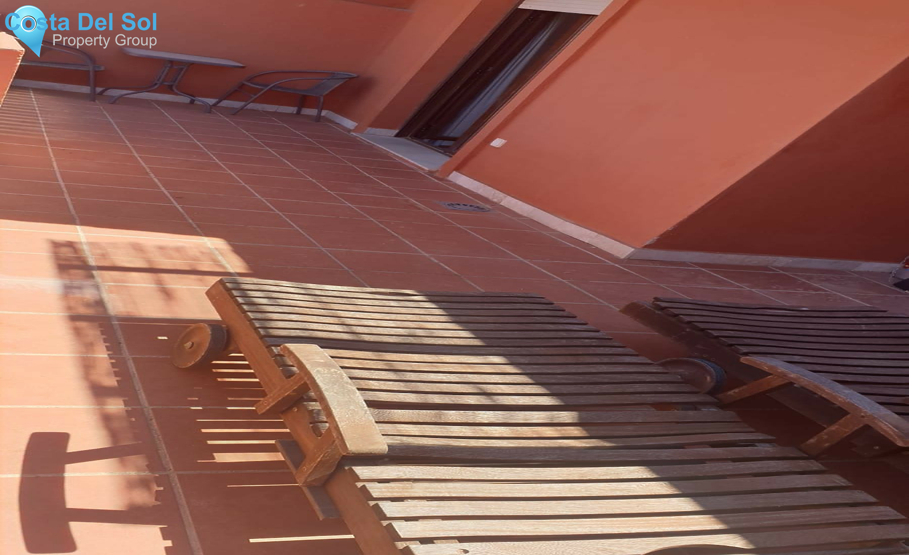 Top Floor Apartment in Estepona-1415835