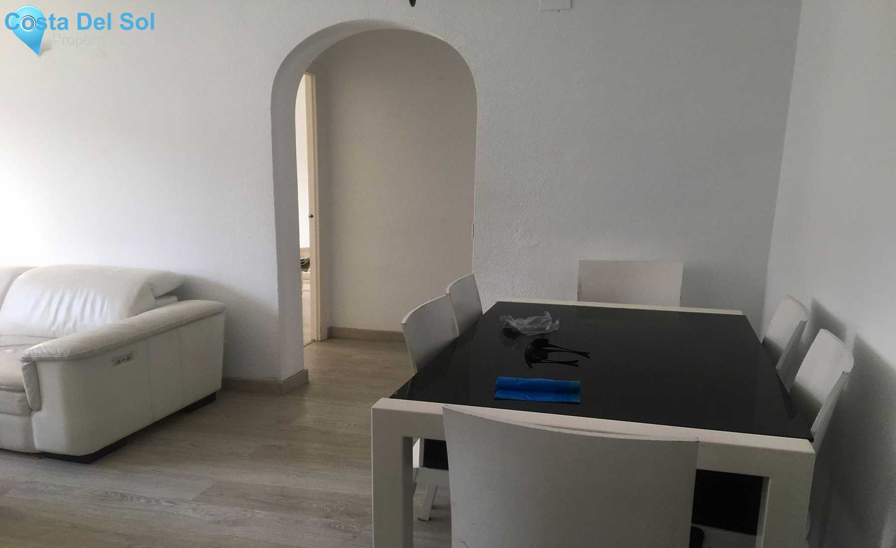 Top Floor Apartment in Estepona-1160013