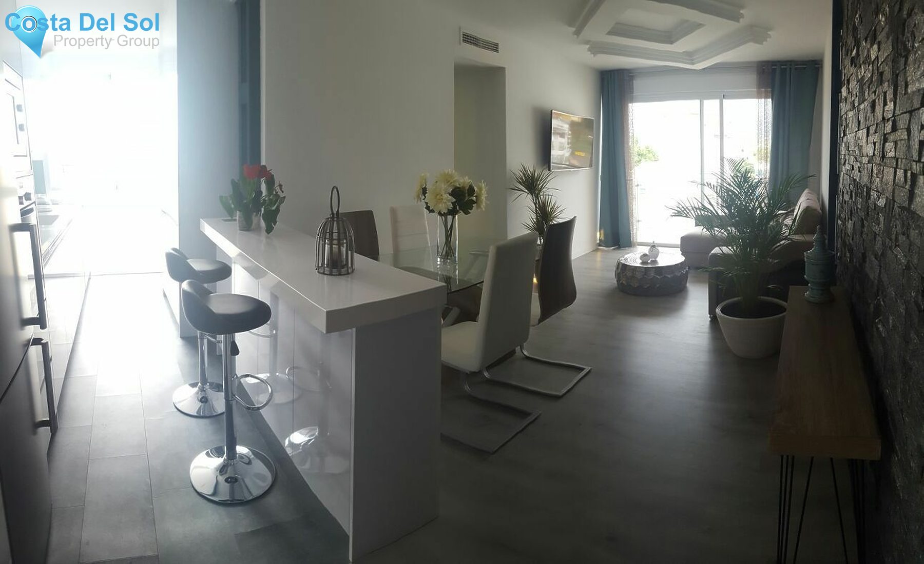 Top Floor Apartment in Estepona-1203031