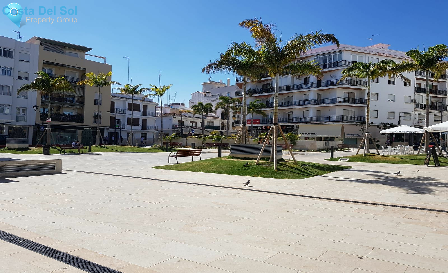 Top Floor Apartment in Estepona-1215278